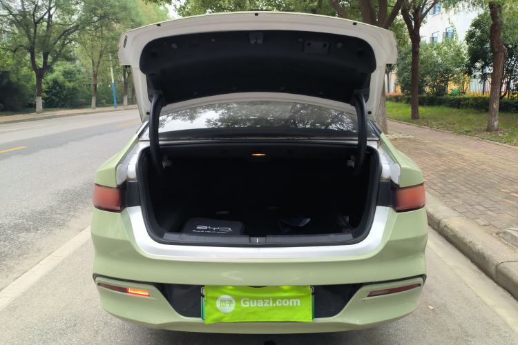 Used BYD Qin PLUS 2021 DM-i 55KM Flagship Model Trunk