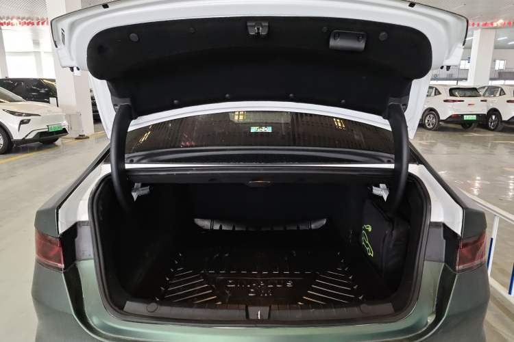 Used BYD Qin PLUS 2021 DM-i 55KM Flagship Model Trunk