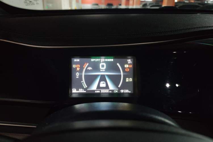 Used BYD Qin PLUS 2021 EV 500KM Luxury Model Instrument Cluster