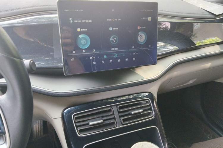Used BYD Qin PLUS 2021 EV 500KM Luxury Model Audio And AC Panel