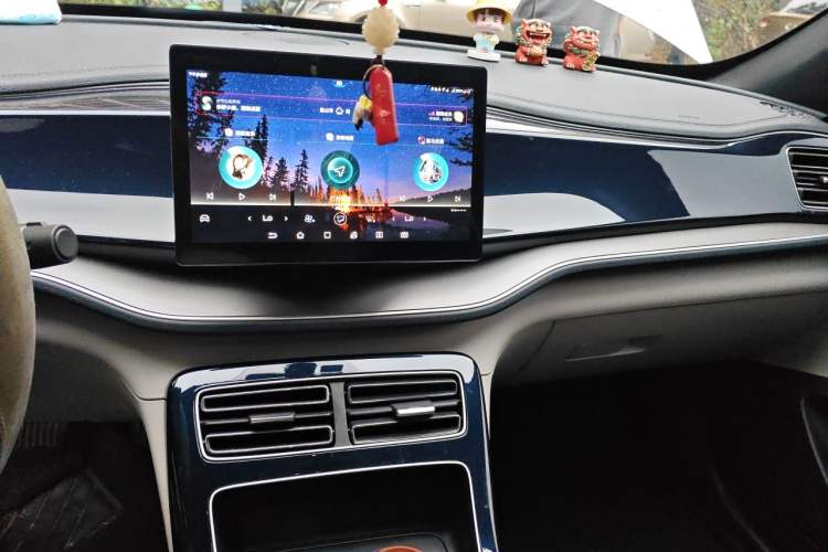 Used BYD Qin PLUS 2021 DM-i 55KM Flagship Model Audio And AC Panel