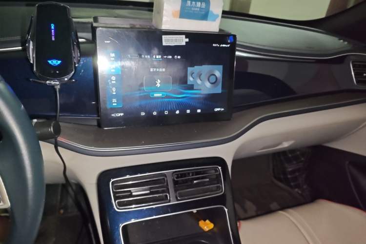 Used BYD Qin PLUS 2021 DM-i 120KM Prestige Model Audio And AC Panel