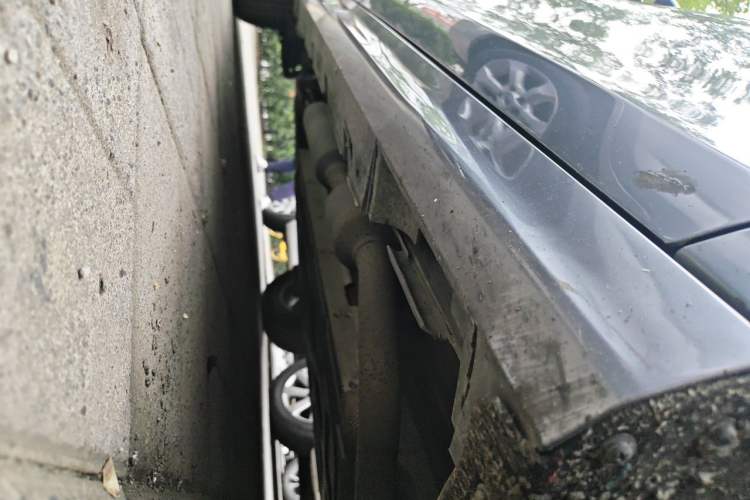 Used BYD Qin PLUS 2021 DM-i 55KM Prestige Model Chassis Front Right