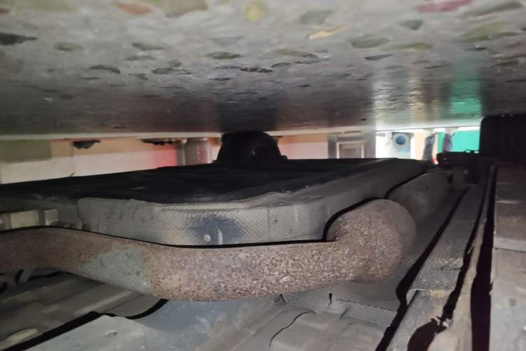 Used BYD Qin PLUS 2021 DM-i 120KM Prestige Model Chassis Front Right