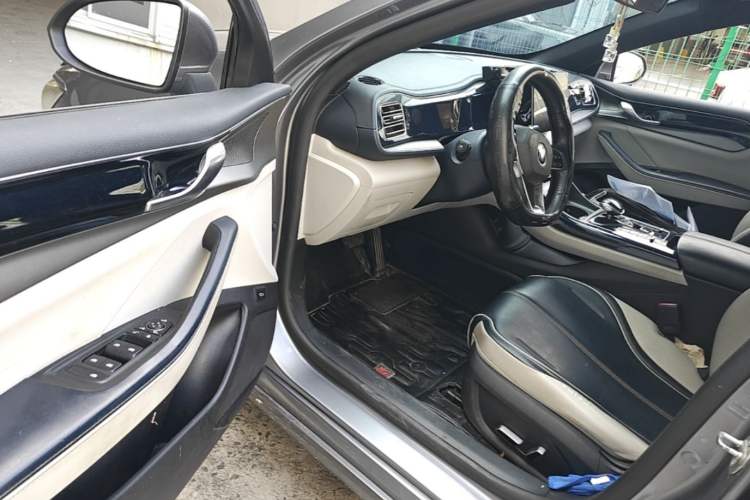 Used BYD Qin PLUS 2021 DM-i 55KM Flagship Model Driver Seat