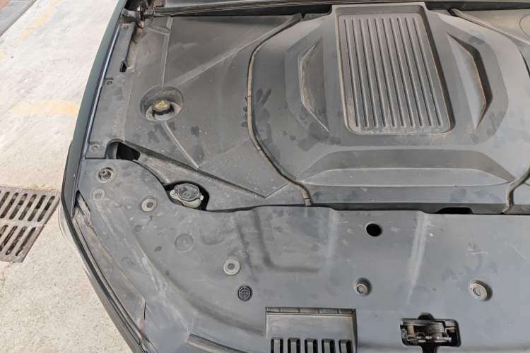 Used BYD Qin PLUS 2021 EV 400KM Luxury Model Engine Bay Right