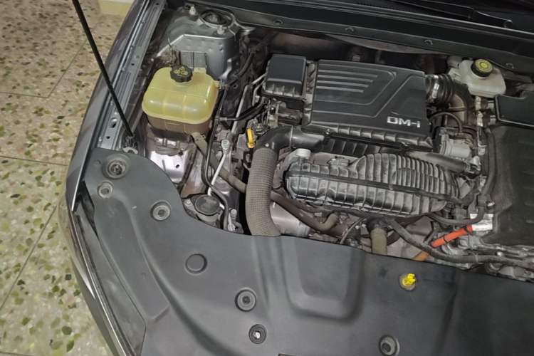 Used BYD Qin PLUS 2021 DM-i 120KM Prestige Model Engine Bay Right