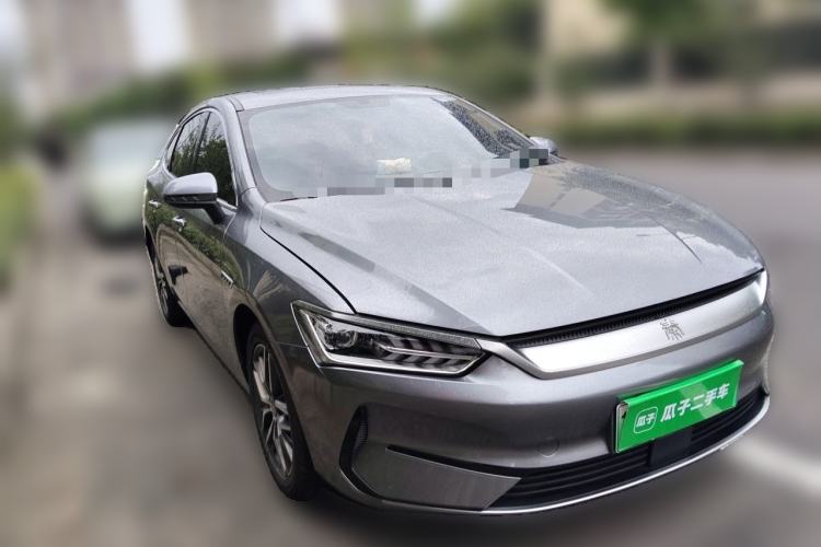 Used BYD Qin PLUS 2021 EV 500KM Luxury Model Front Right 45 Deg