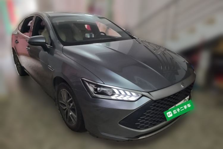 Used BYD Qin PLUS 2021 DM-i 120KM Prestige Model Front Right 45 Deg