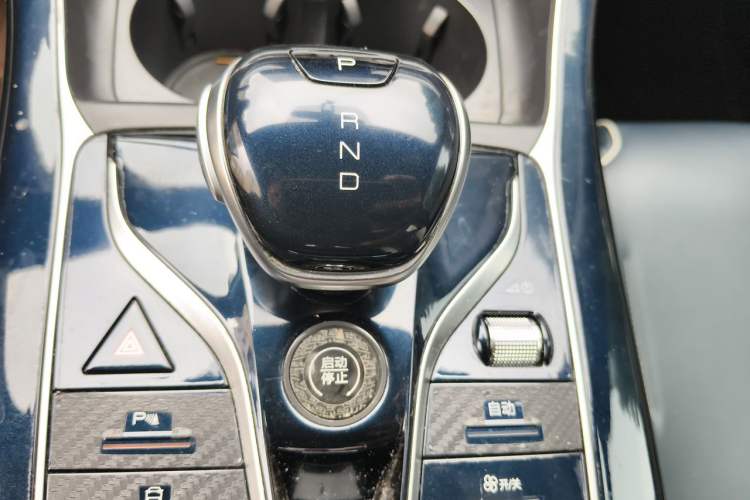 Used BYD Qin PLUS 2021 DM-i 55KM Flagship Model Gear Lever