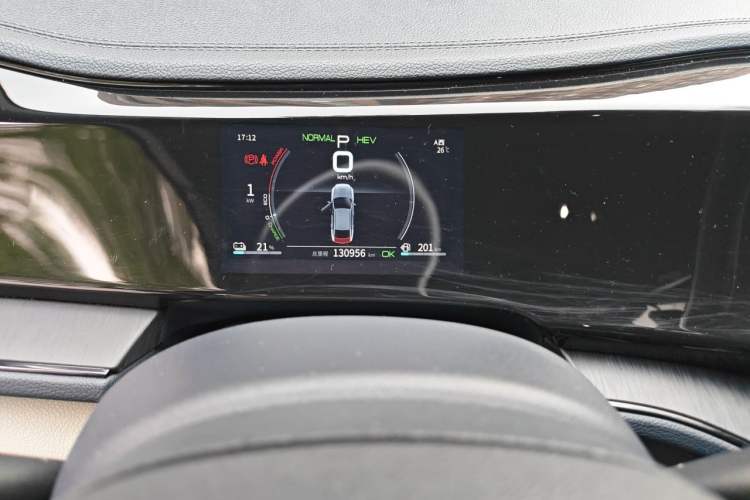 Used BYD Qin PLUS 2021 DM-i 55KM Prestige Model Odometer Close Up