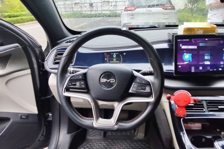 Used BYD Qin PLUS 2021 EV 500KM Luxury Model Steering Wheel