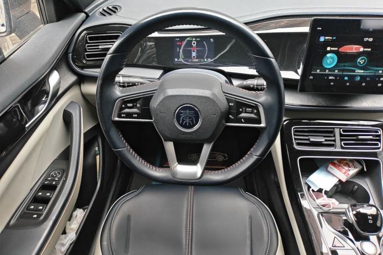 Used BYD Qin PLUS 2021 DM-i 55KM Prestige Model Steering Wheel