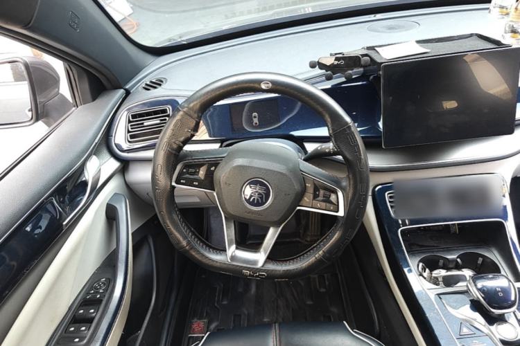 Used BYD Qin PLUS 2021 DM-i 55KM Flagship Model Steering Wheel