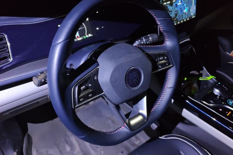Used BYD Qin PLUS 2021 DM-i 55KM Flagship Model Steering Wheel