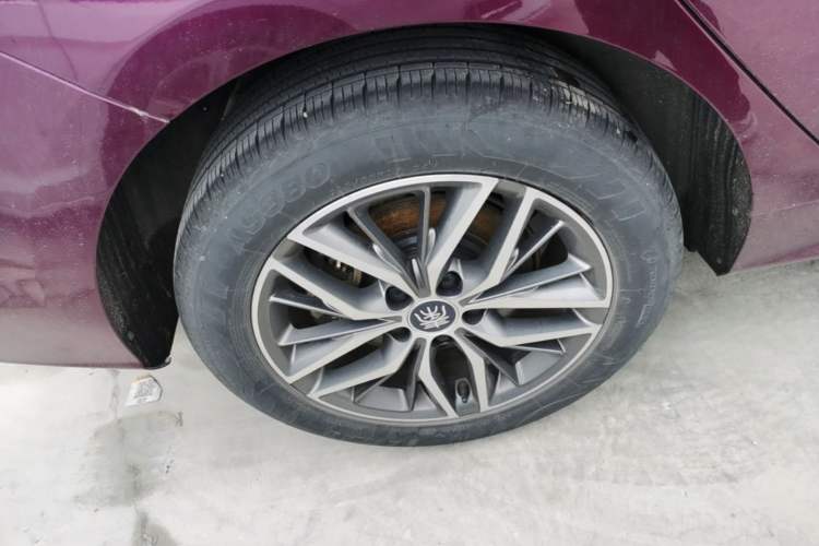 Used BYD Qin PLUS 2021 DM-i 55KM Flagship Model Exterior 5