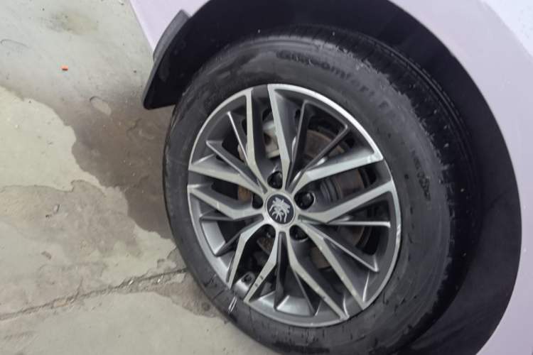 Used BYD Qin PLUS 2021 DM-i 55KM Flagship Model Right Rear Wheel Hub