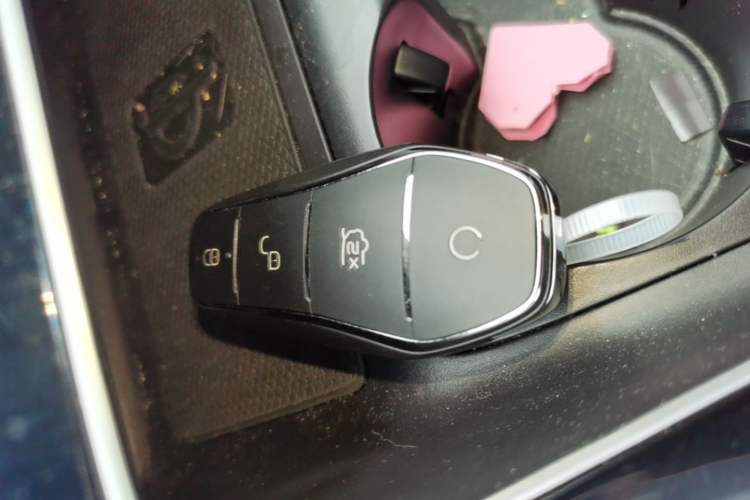 Used BYD Qin PLUS 2021 DM-i 55KM Flagship Model Vehicle Key