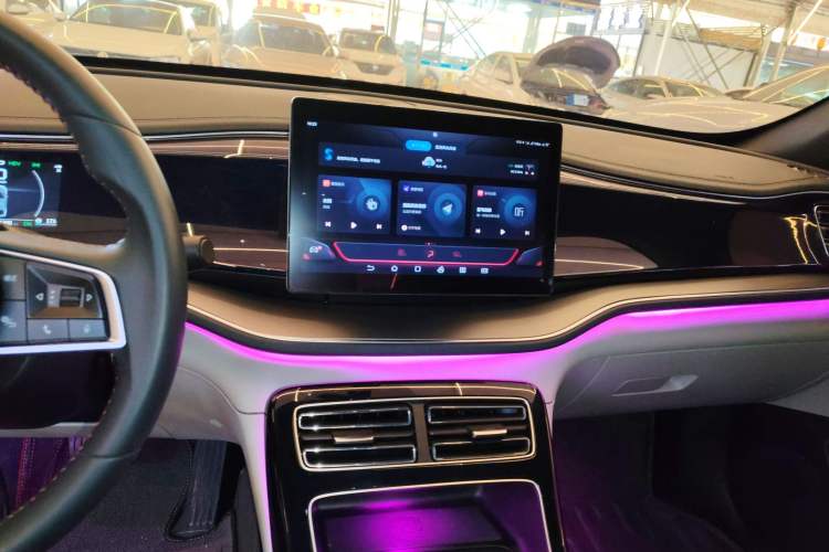 Used BYD Qin PLUS 2021 DM-i 55KM Flagship Model Audio And AC Panel