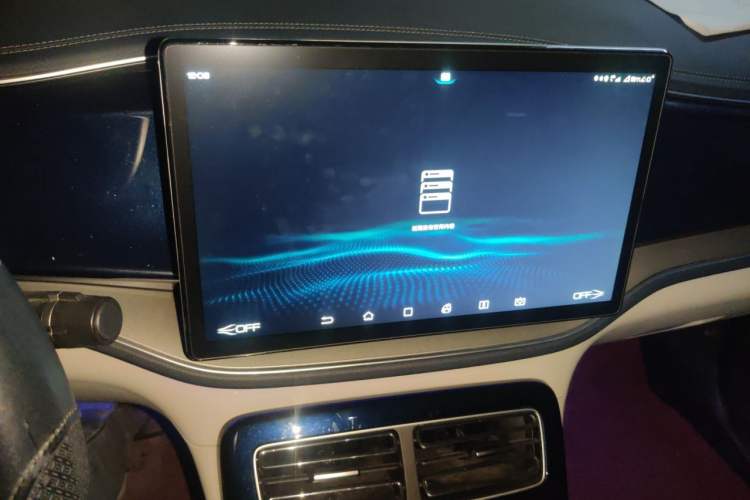 Used BYD Qin PLUS 2021 DM-i 120KM Flagship Model Audio And AC Panel