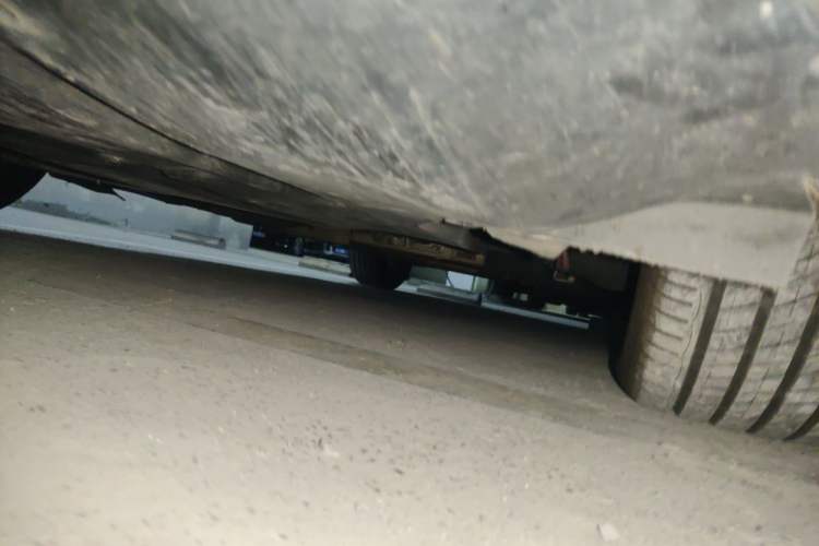 Used BYD Qin PLUS 2021 DM-i 120KM Flagship Model Chassis Front Left