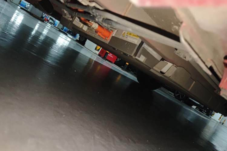 Used BYD Qin PLUS 2021 DM-i 120KM Prestige Model Chassis Front Left