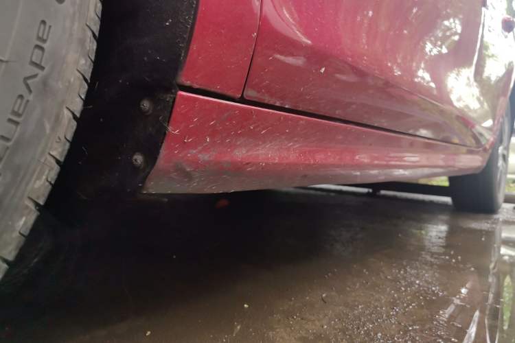 Used BYD Qin PLUS 2021 DM-i 120KM Flagship Model Chassis Front Left