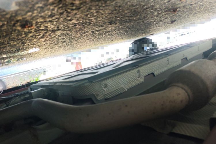 Used BYD Qin PLUS 2021 DM-i 55KM Flagship Model Chassis Front Right