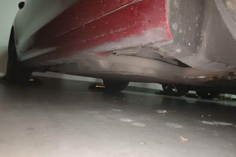 Used BYD Qin PLUS 2021 DM-i 120KM Flagship Model Chassis Front Right