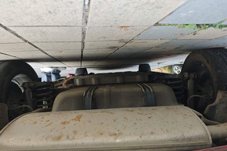 Used BYD Qin PLUS 2021 DM-i 120KM Flagship Model Chassis Rear