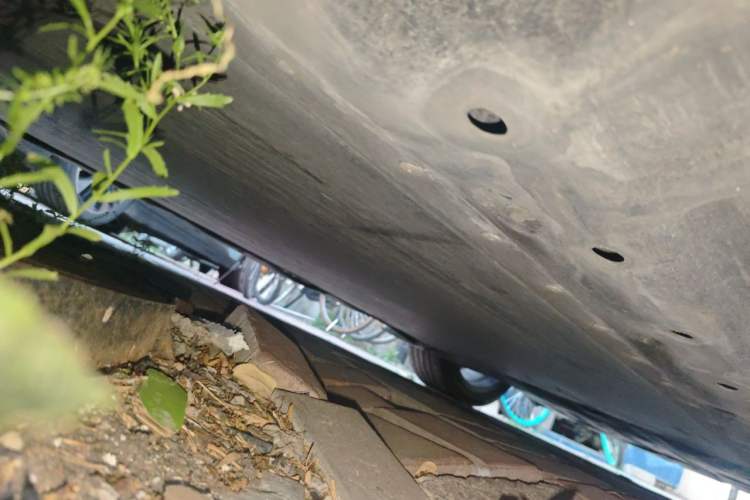 Used BYD Qin PLUS 2021 EV 600KM Flagship Model Chassis Rear Right