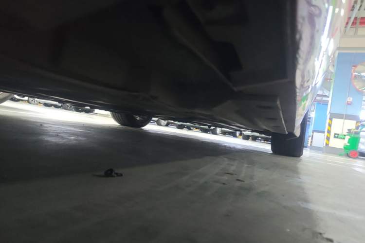 Used BYD Qin PLUS 2021 EV 600KM Flagship Model Chassis Rear Right