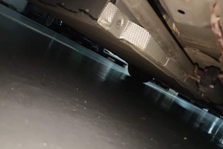 Used BYD Qin PLUS 2021 DM-i 120KM Prestige Model Chassis Rear Right