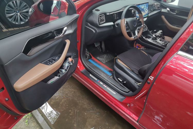 Used BYD Qin PLUS 2021 DM-i 120KM Flagship Model Driver Seat