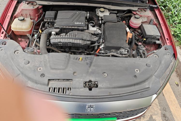 Used BYD Qin PLUS 2021 DM-i 120KM Flagship Model Engine Bay