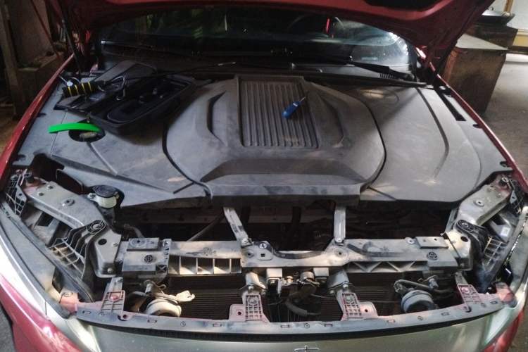 Used BYD Qin PLUS 2021 EV 500KM Luxury Model Engine Bay