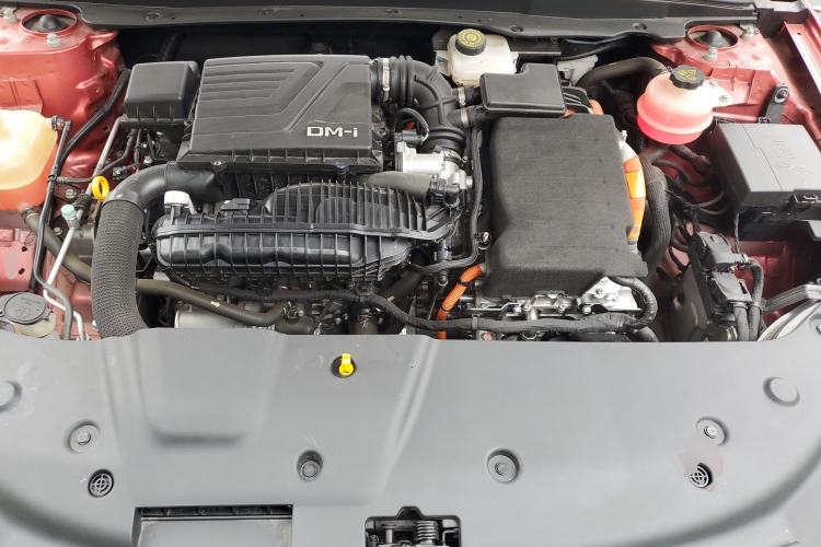 Used BYD Qin PLUS 2021 DM-i 55KM Flagship Model Engine Bay