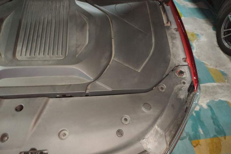 Used BYD Qin PLUS 2021 EV 400KM Luxury Model Engine Bay Left