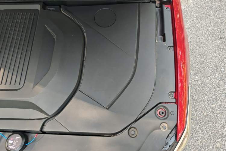 Used BYD Qin PLUS 2021 EV 500KM Premium Model Engine Bay Left