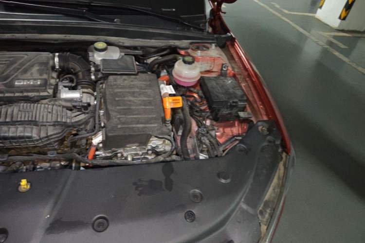 Used BYD Qin PLUS 2021 DM-i 120KM Prestige Model Engine Bay Left