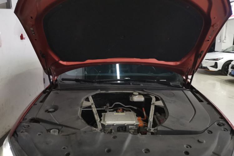 Used BYD Qin PLUS 2021 EV 400KM Luxury Model Engine Bay