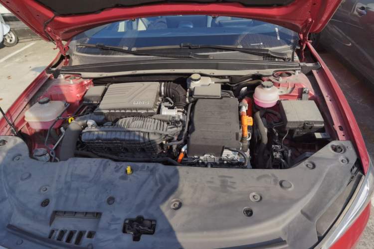 Used BYD Qin PLUS 2021 DM-i 120KM Flagship Model Engine Bay