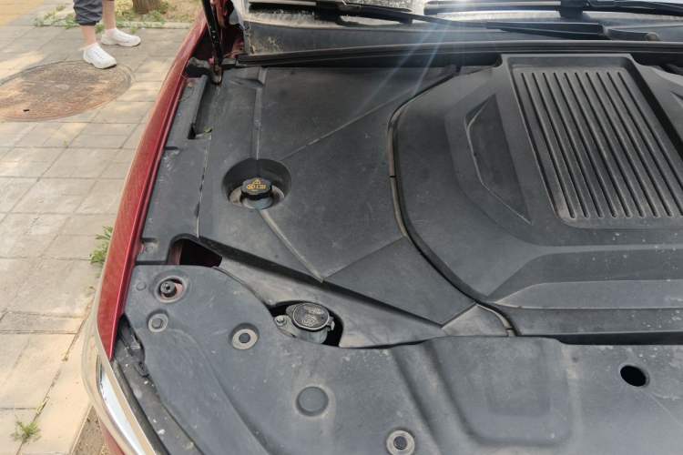 Used BYD Qin PLUS 2021 EV 400KM Luxury Model Engine Bay Right