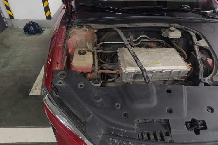 Used BYD Qin PLUS 2021 EV 600KM Flagship Model Engine Bay Right