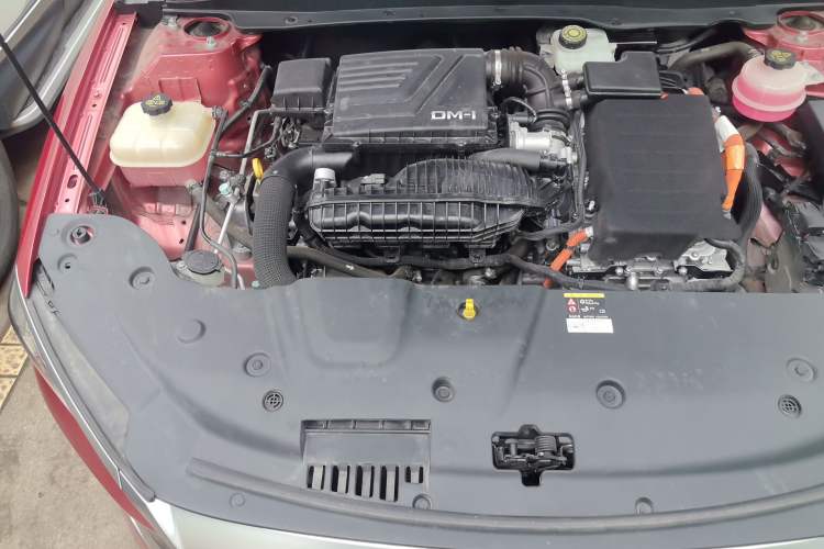 Used BYD Qin PLUS 2021 DM-i 120KM Flagship Model Engine Bay Right