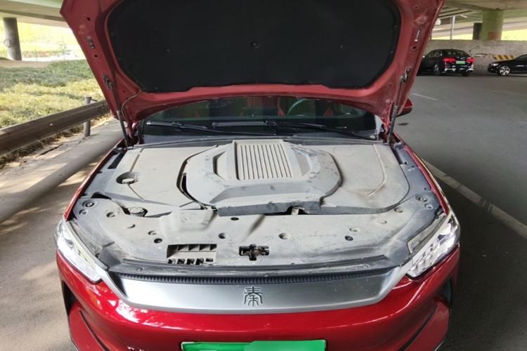 Used BYD Qin PLUS 2021 EV 400KM Luxury Model Engine Bay