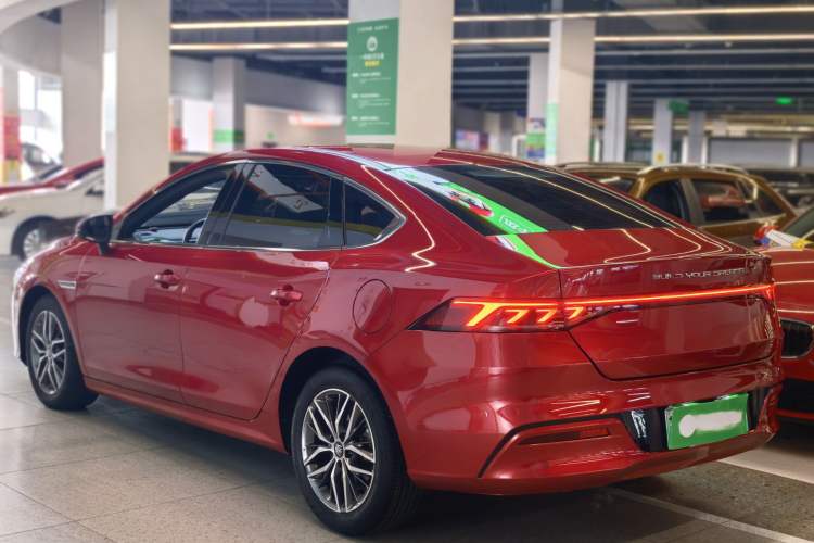 Used BYD Qin PLUS 2021 DM-i 55KM Flagship Model Exterior 3