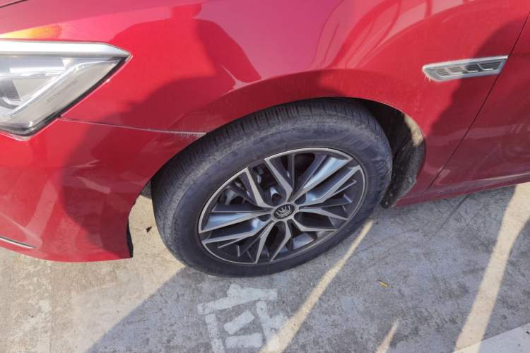 Used BYD Qin PLUS 2021 DM-i 120KM Flagship Model Exterior 4