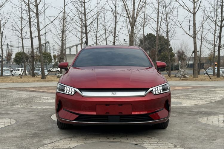 Used BYD Qin PLUS 2021 EV 400KM Luxury Model Exterior 5