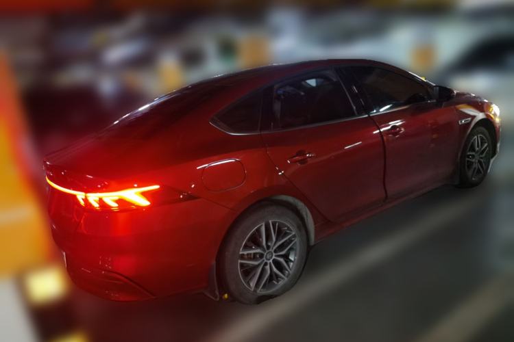 Used BYD Qin PLUS 2021 DM-i 120KM Prestige Model Exterior 5